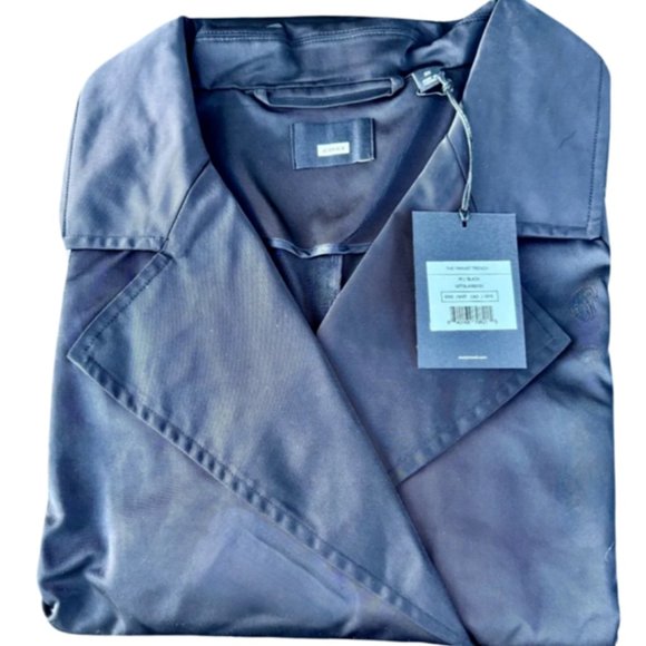 AWAY Travel | The Transient Trench - Picture 6 of 9